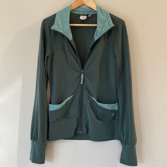 ADIDAS Zip-Up. - Picture 1 of 7